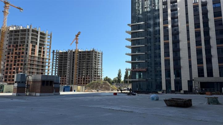 ЖК Метрополіс