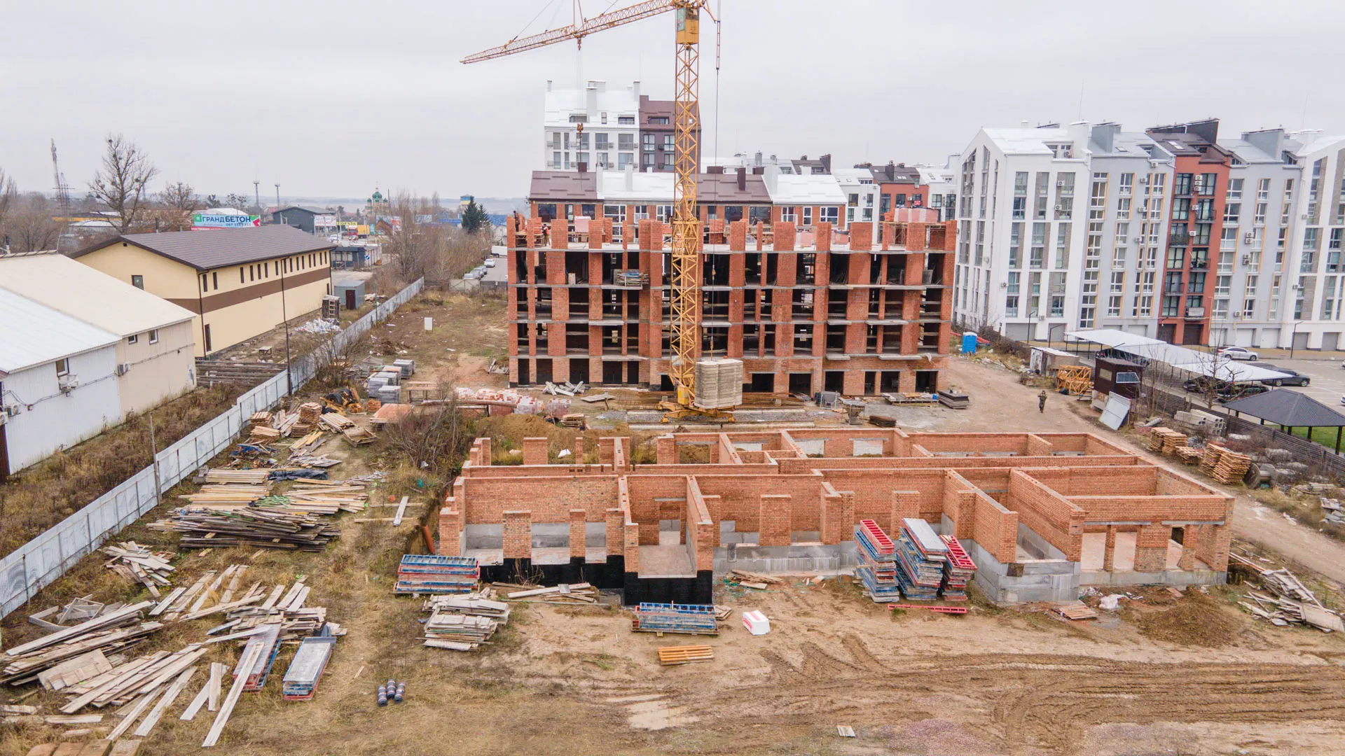 ЖК Білий Шоколад Center