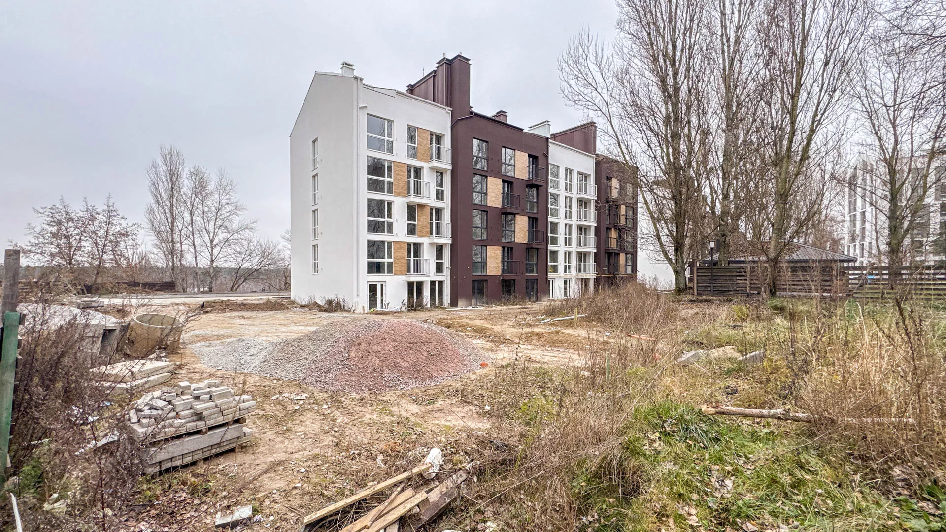 ЖК Білий Шоколад Center