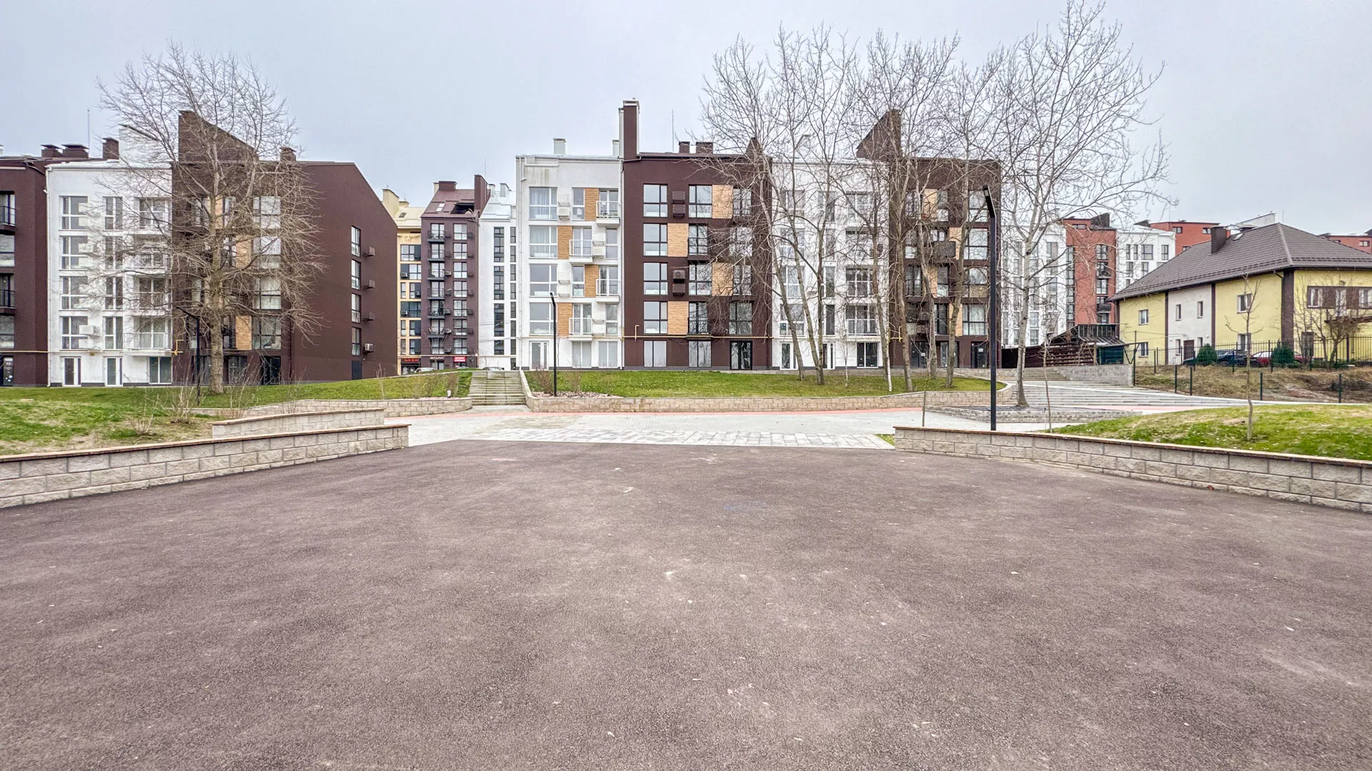 ЖК Білий Шоколад Center