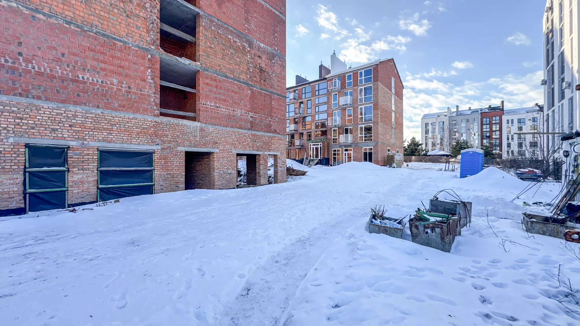 ЖК Білий Шоколад Center