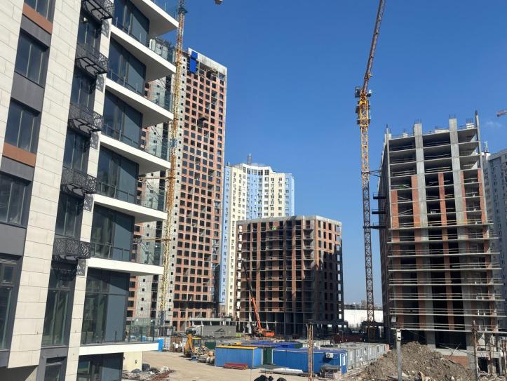 ЖК Метрополіс