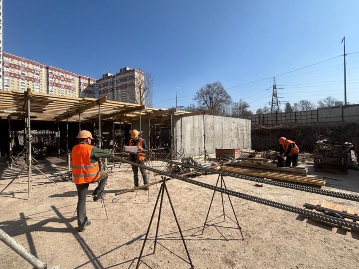 ЖК Метрополіс