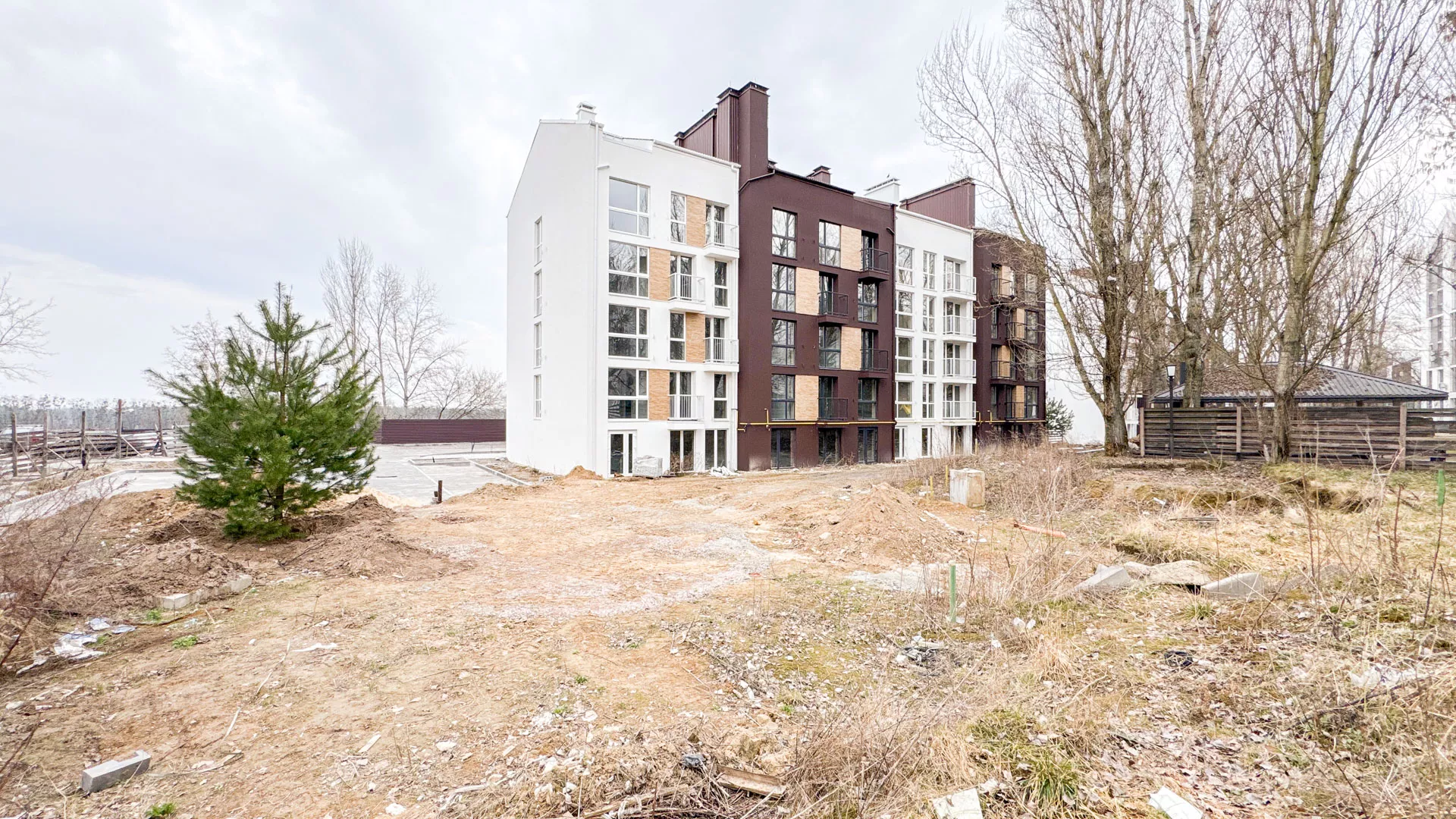 ЖК Білий Шоколад Center