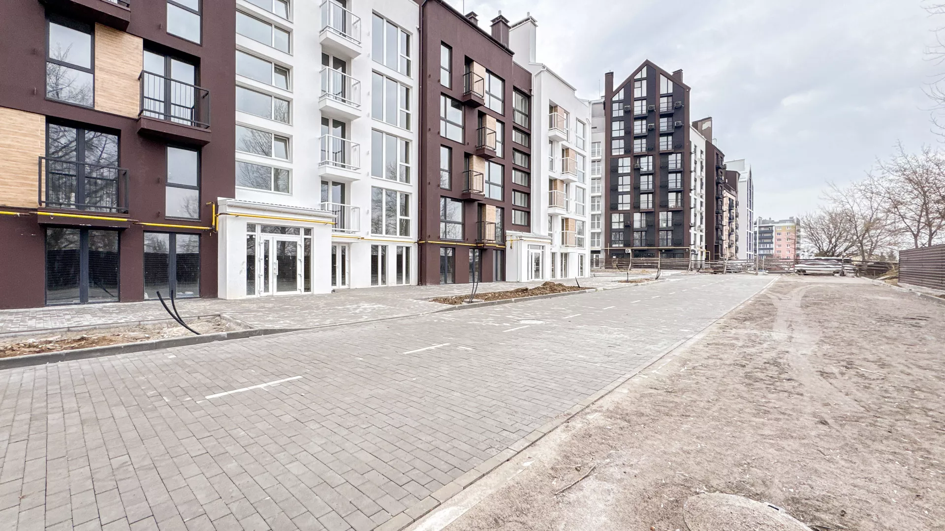 ЖК Білий Шоколад Center