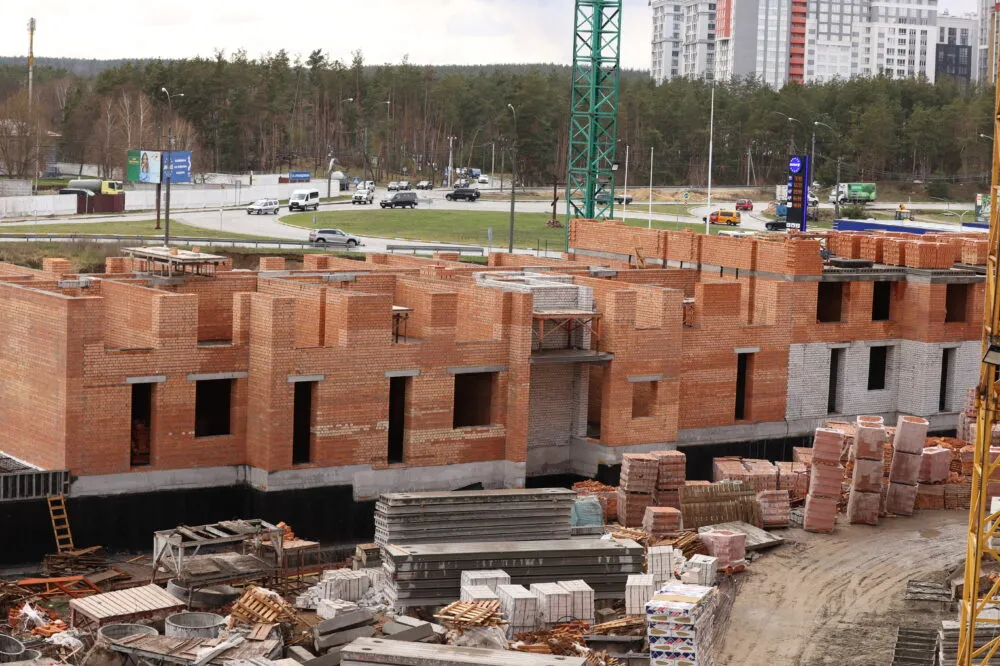 ЖК Молодість