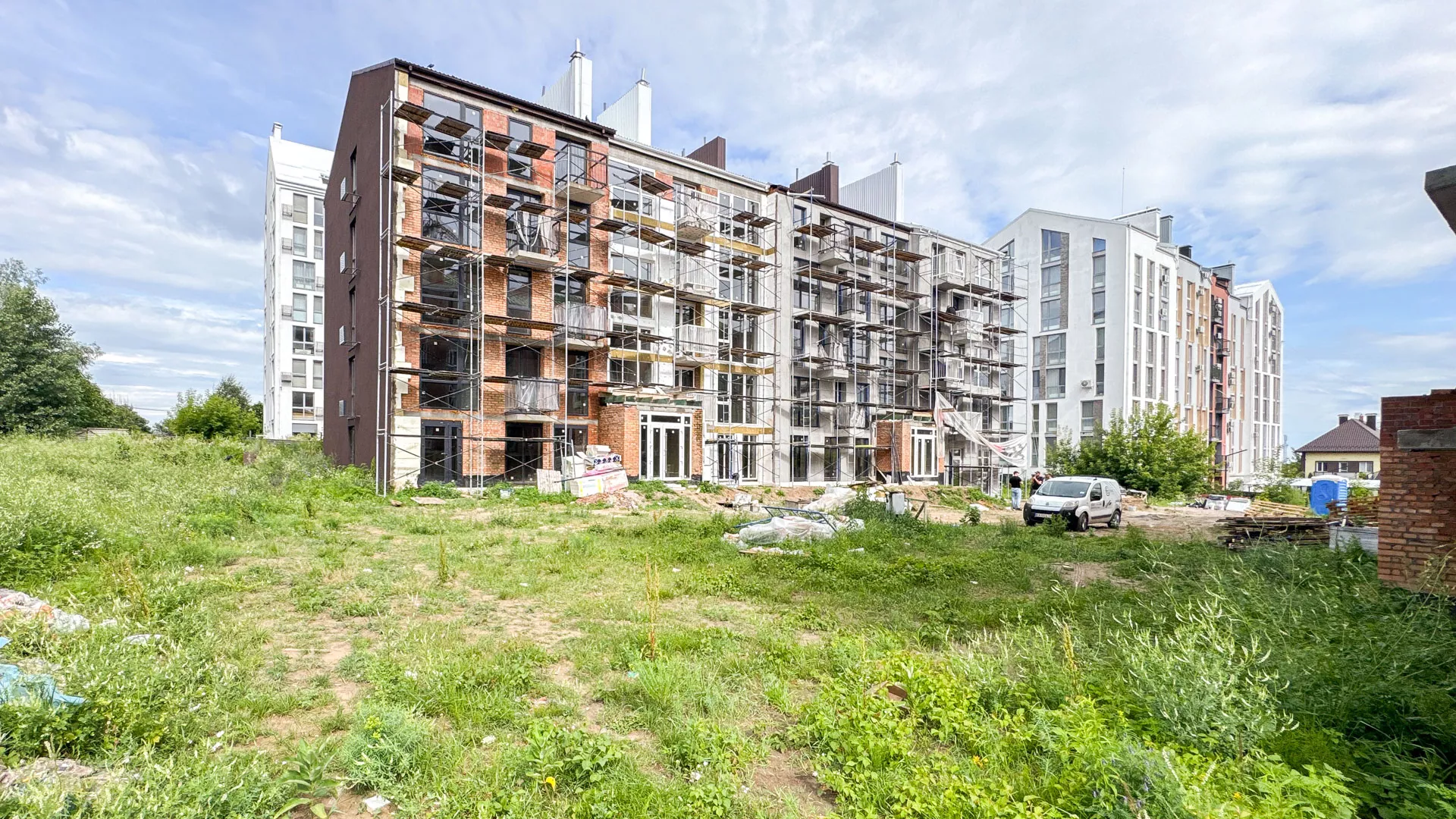 ЖК Білий Шоколад Center