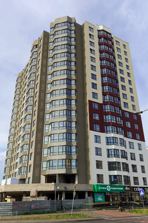 фото ЖК Сержанта Жужоми, 1