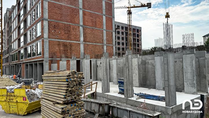 ЖК Lypynsky