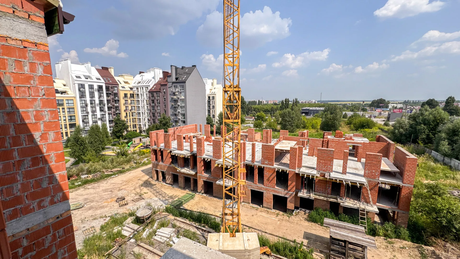 ЖК Білий Шоколад Center